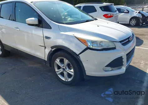 2016 Ford Escape Se z USA, uszkodzony, nr VIN 1FMCU0G78GUA92350